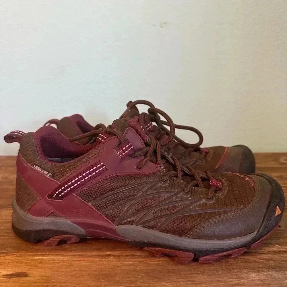 Keen Dry Womens Waterproof Hiking Trail Shoes Brown Plum Gts Sz